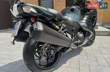 Мотоцикл Спорт-туризм Kawasaki ZZR 1400 2019 в 