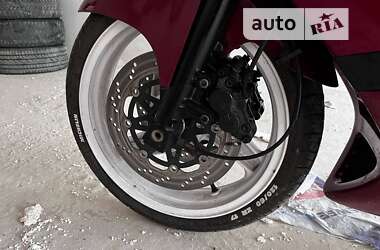Спортбайк Kawasaki ZZR 400 1992 в 