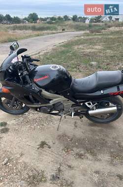 Мотоцикл Спорт-туризм Kawasaki ZZR 400 1999 в 