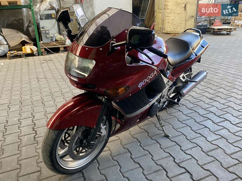 Мотоцикл Туризм Kawasaki ZZR 400 1995 в Одесі фото 4 Мотоцикл Туризм Kawasaki ZZR 400 1995 в Одесі
