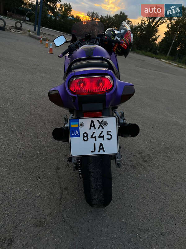 Спортбайк Kawasaki ZZR 600 1999 в Харькове фото 6 Спортбайк Kawasaki ZZR 600 1999 в Харькове