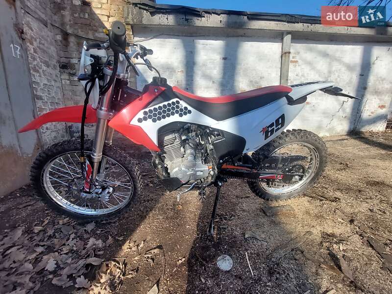 Мотоцикл Многоцелевой (All-round) Kayo T1 2021 в Звенигородке фото 10 Мотоцикл Многоцелевой (All-round) Kayo T1 2021 в Звенигородке