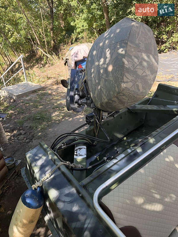 Човен Казанка 5М2 2010 в Ржищеві