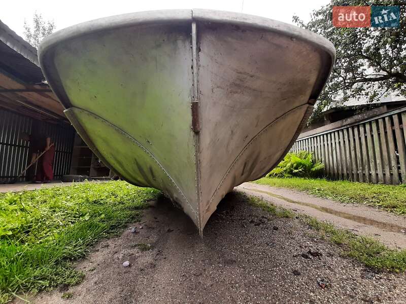 Лодка Казанка 5М3 1986 в Киеве