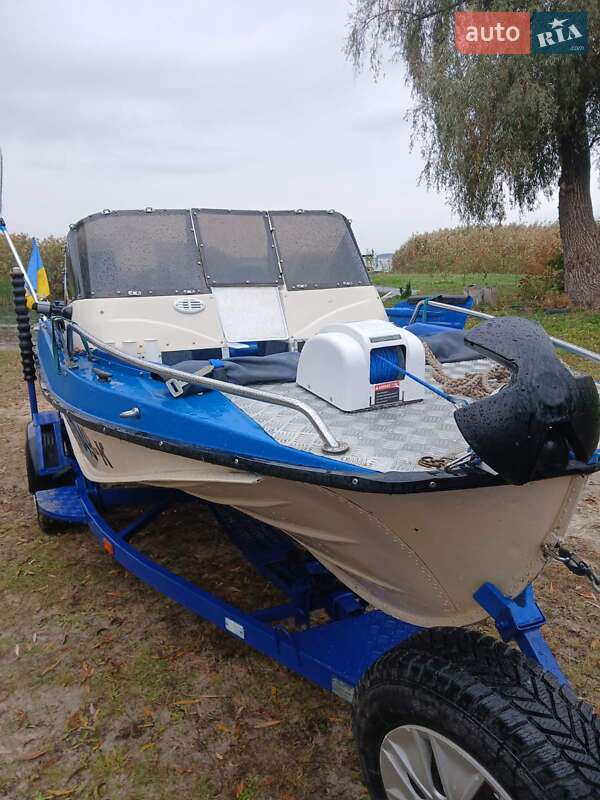Човен Казанка 5М3 2014 в Полтаві фото 2 Човен Казанка 5М3 2014 в Полтаві