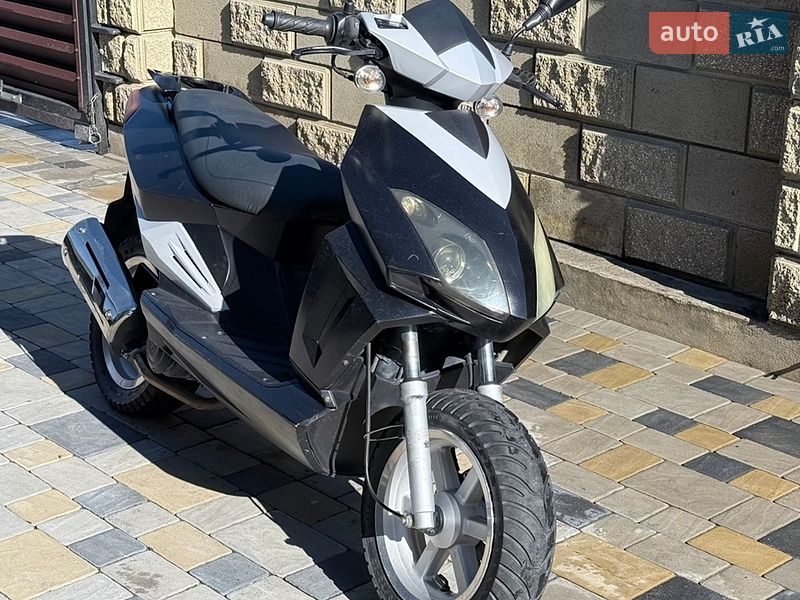 Мопеды Keeway Matrix 2007 в Остроге