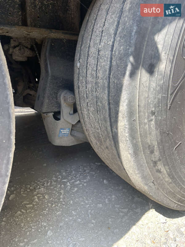 Тентований борт (штора) - напівпричіп Kelberg S 2001 в Кременчуці фото 9 Тентований борт (штора) - напівпричіп Kelberg S 2001 в Кременчуці