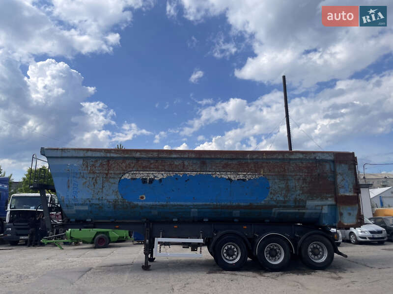 Самоскид напівпричіп Kempf SKD 34-3 2003 в Львові