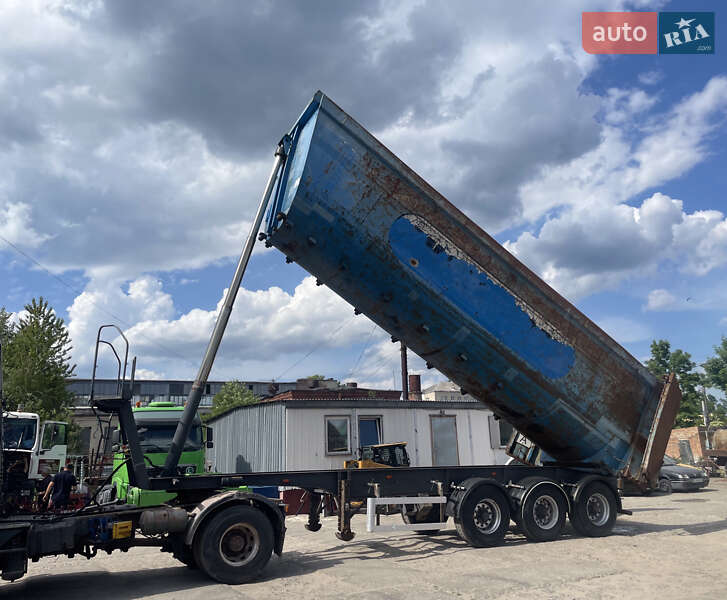 Самоскид напівпричіп Kempf SKD 34-3 2003 в Львові