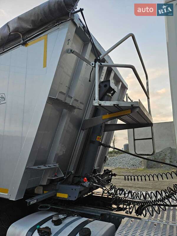 Зерновоз - полуприцеп Kempf SKM 2013 в Коломые фото 10 Зерновоз - полуприцеп Kempf SKM 2013 в Коломые