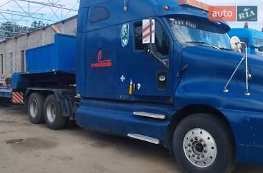 Тягач Kenworth T2000 2003 в 