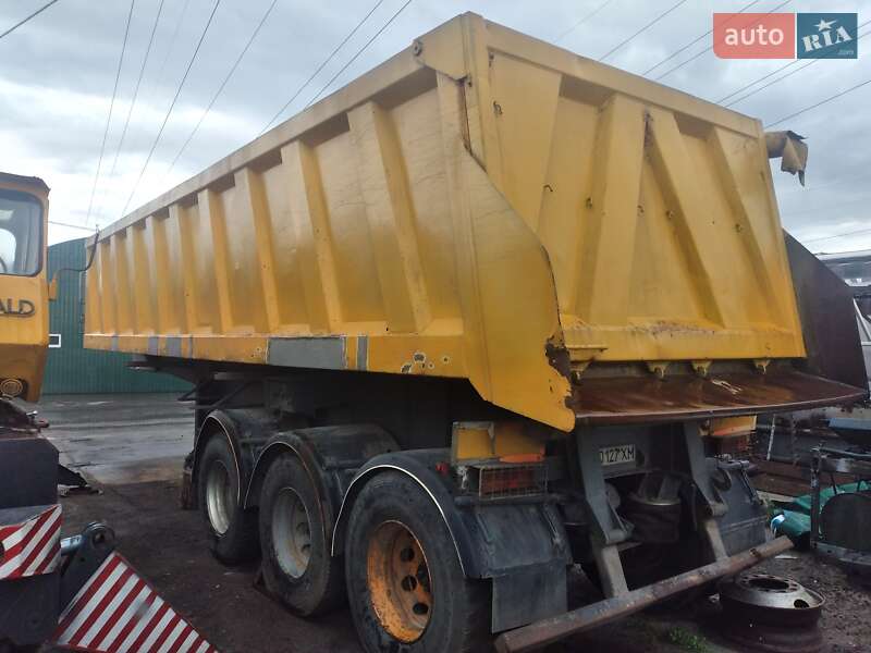 Самосвал полуприцеп KH-KIPPER N3O 2004 в Вышгороде