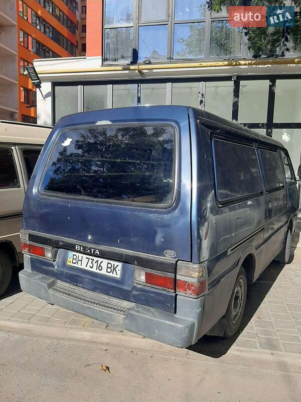 Минивэн Kia Besta 1997 в Одессе
