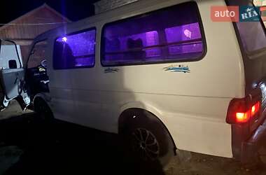 Минивэн Kia Besta 1998 в 