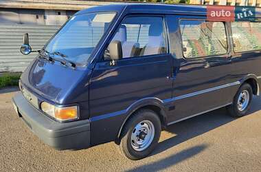 Мінівен Kia Besta 1998 в Києві