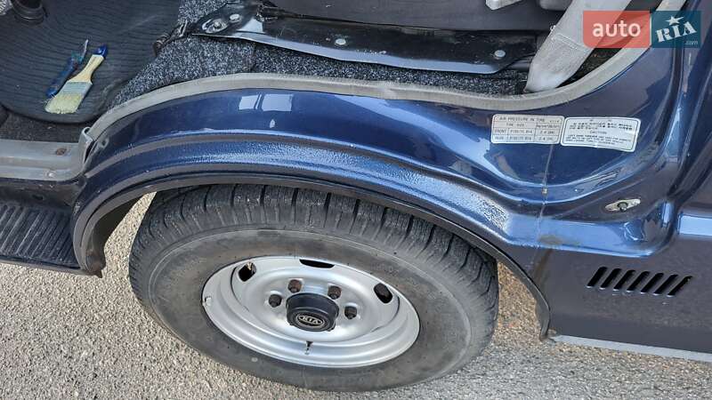 Мінівен Kia Besta 1998 в Києві