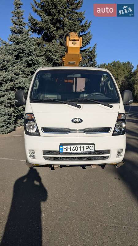 Автовышка Kia Bongo 2017 в Одессе