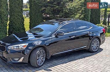 Седан Kia Cadenza 2013 в Львове