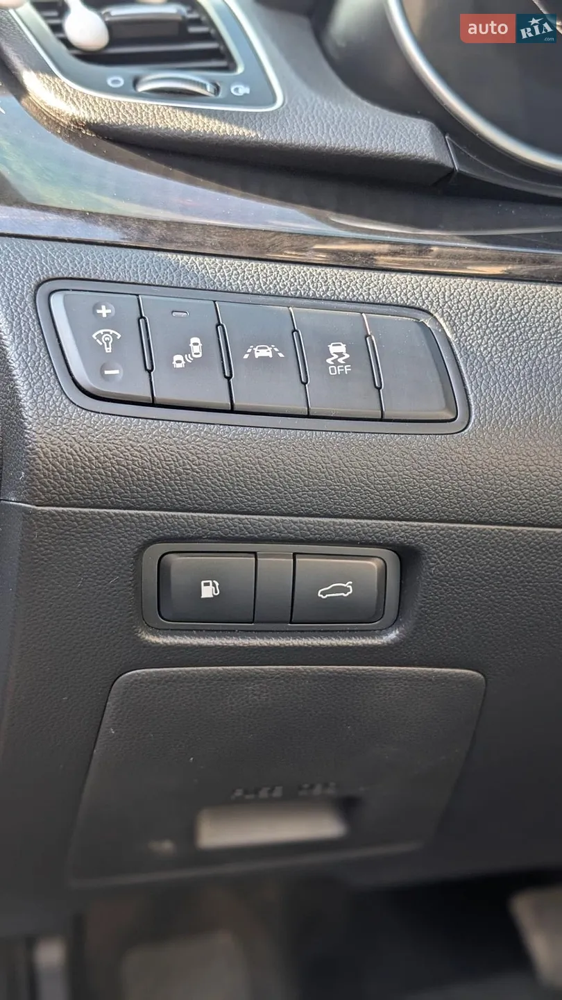 2013 Kia Cadenza - мініатюра 43