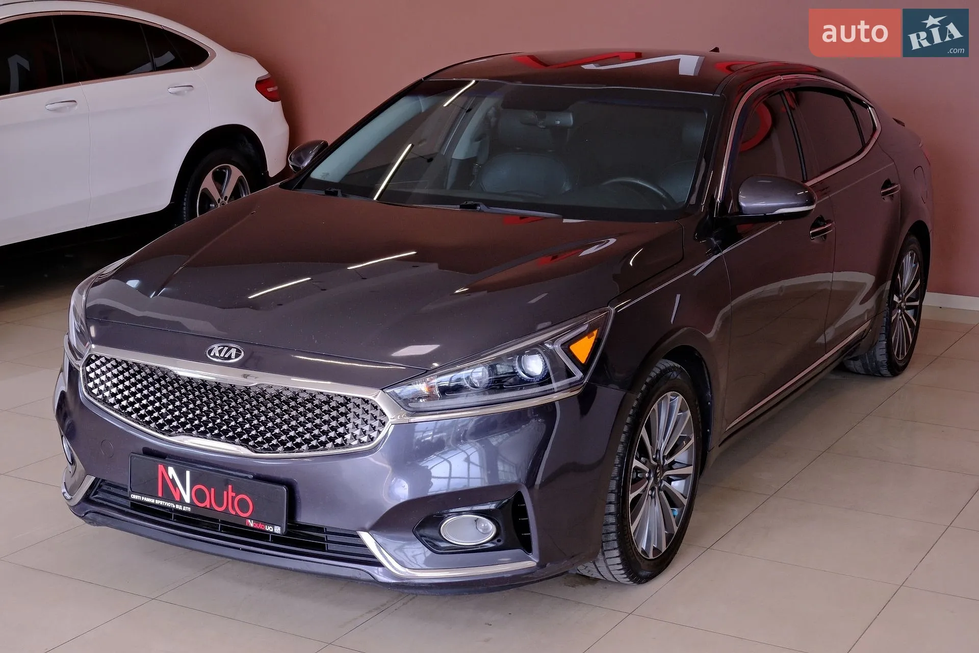2017 Kia Cadenza - мініатюра 3