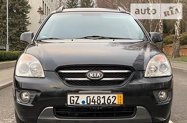 Универсал Kia Carens 2008 в Ровно