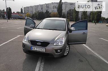 Минивэн Kia Carens 2011 в Харькове