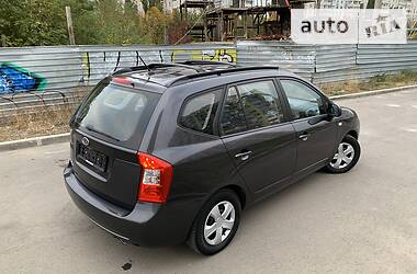 Минивэн Kia Carens 2007 в Харькове