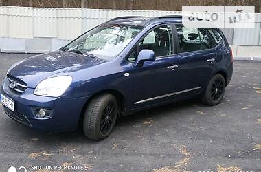 Минивэн Kia Carens 2008 в Виннице