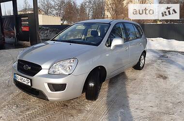 Минивэн Kia Carens 2009 в Тернополе