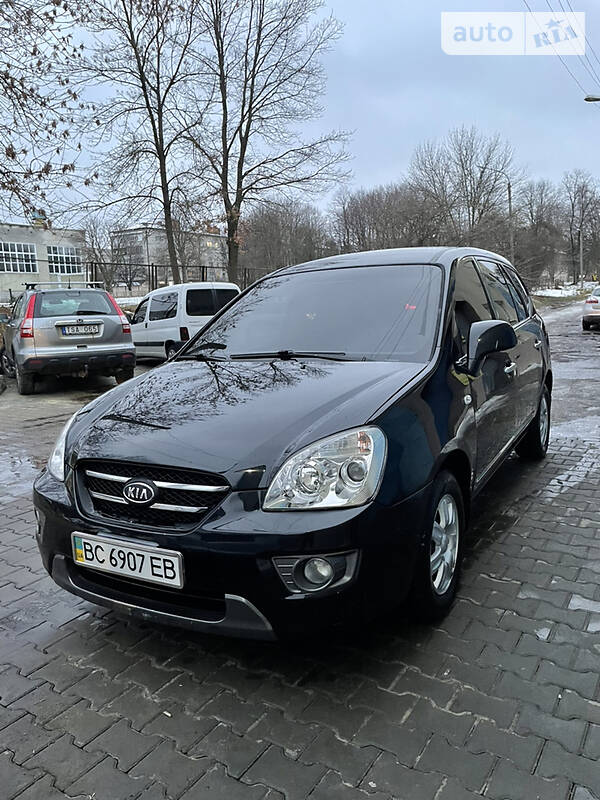 Мінівен Kia Carens 2007 в Дрогобичі