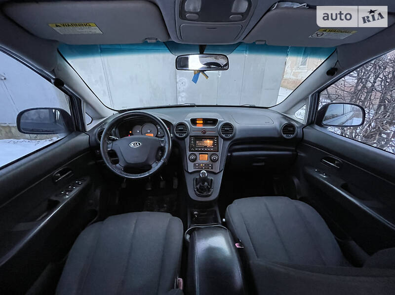 Мінівен Kia Carens 2007 в Дрогобичі