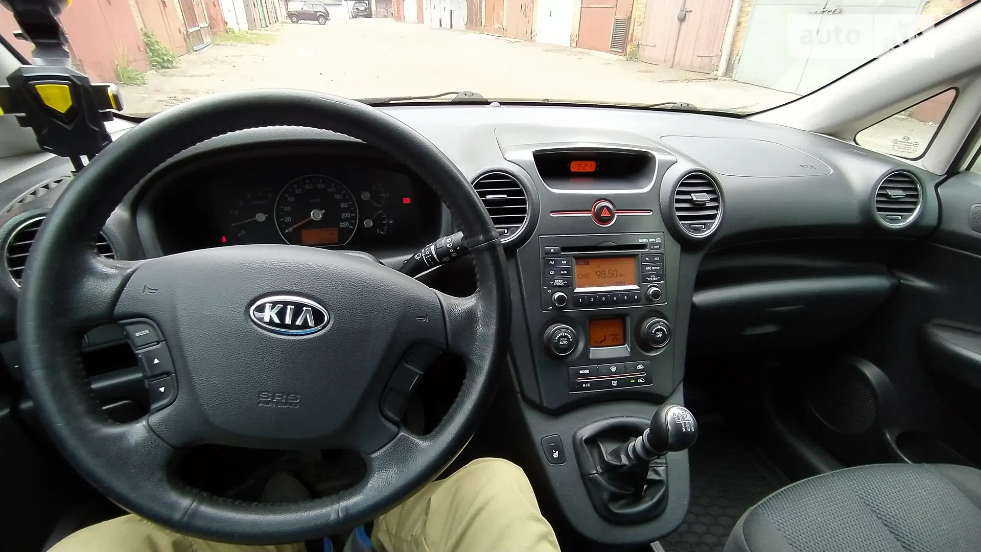 2011 Kia Carens - мініатюра 8