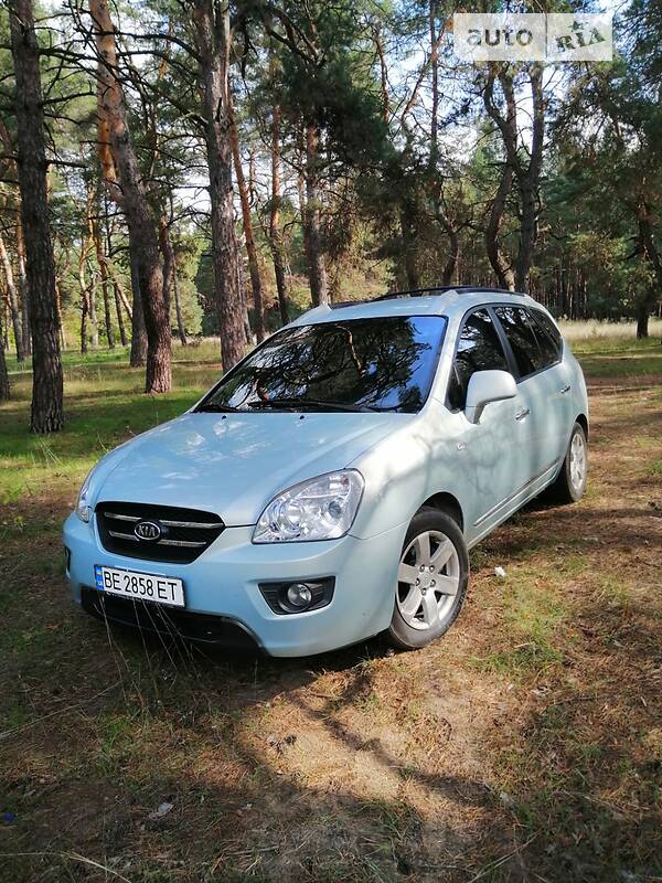 Kia Carens