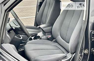 Минивэн Kia Carens 2008 в 