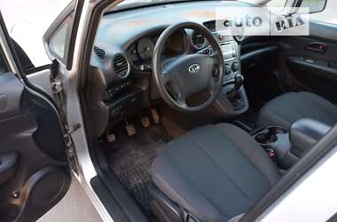 Минивэн Kia Carens 2006 в 