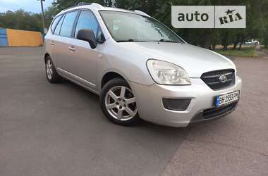 Минивэн Kia Carens 2006 в 