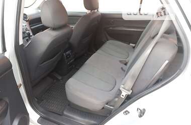 Минивэн Kia Carens 2006 в 