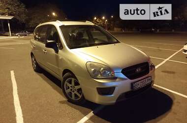 Минивэн Kia Carens 2006 в 