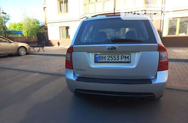 Минивэн Kia Carens 2006 в 