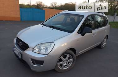 Минивэн Kia Carens 2006 в 