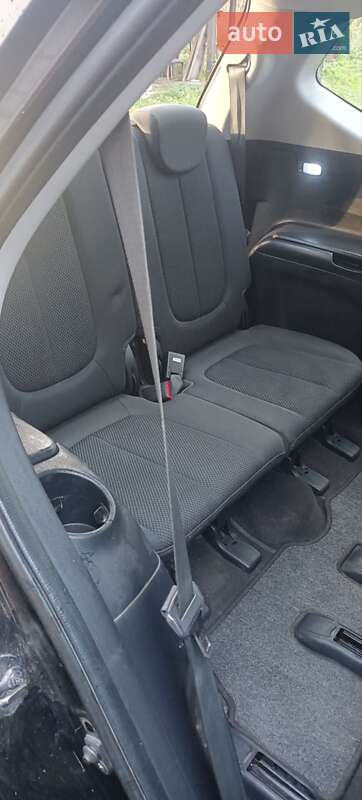 Мінівен Kia Carens 2006 в Ковелі