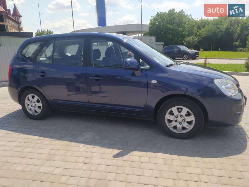 Мінівен Kia Carens 2007 в Старокостянтинові
