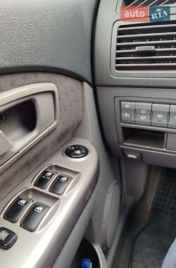 Мінівен Kia Carens 2002 в Чорноморську