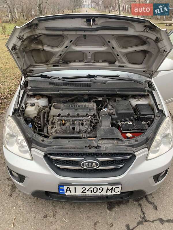 Мінівен Kia Carens 2008 в Переяславі
