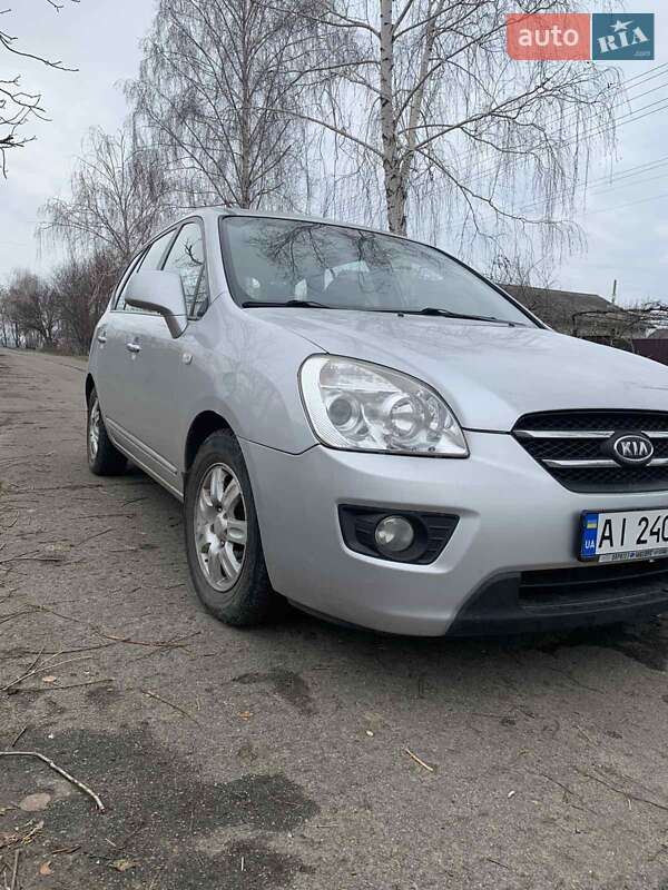 Мінівен Kia Carens 2008 в Переяславі