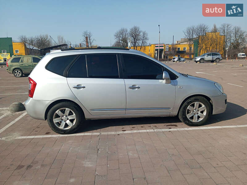 Мінівен Kia Carens 2007 в Житомирі