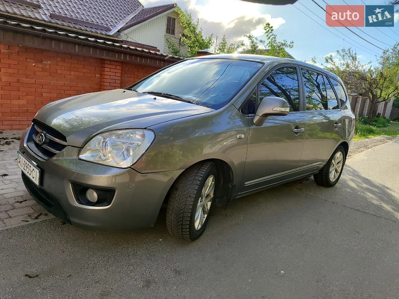 2010 Kia Carens - мініатюра 39