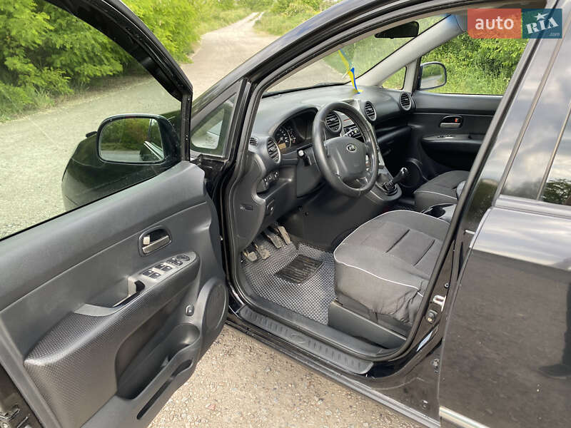 Мінівен Kia Carens 2007 в Кременчуці фото 7 Мінівен Kia Carens 2007 в Кременчуці