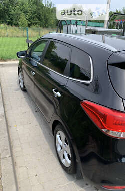 Мікровен Kia Carens 2013 в Дрогобичі