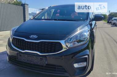 Микровэн Kia Carens 2017 в Киеве